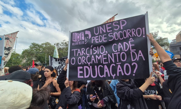 Greve nas estaduais paulistas se amplia e exige reabertura de negociações. Estudantes apontam o caminho com grande ato em SP